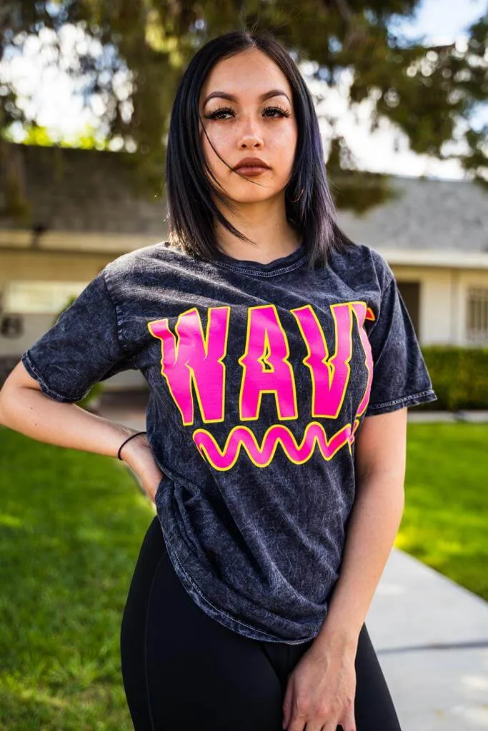 Wavy | Black Vintage Tee