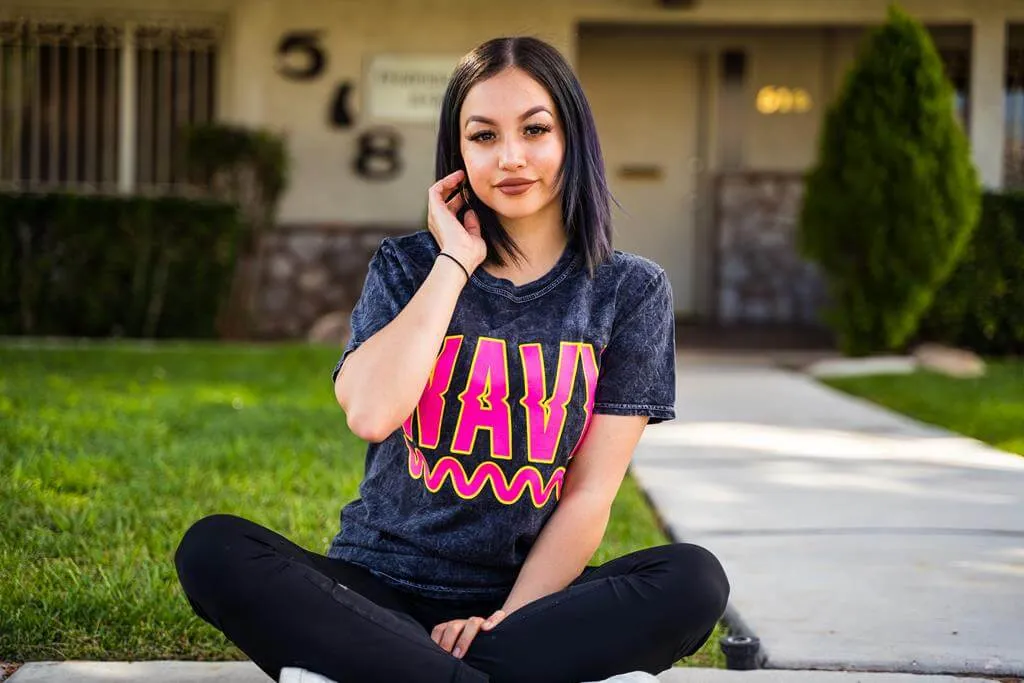 Wavy | Black Vintage Tee