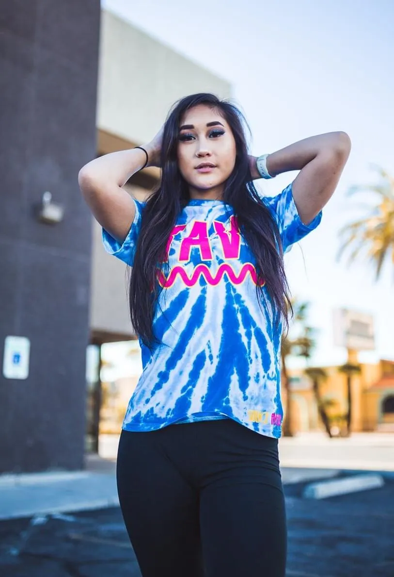 Wavy | Blueberry Cruise Tee