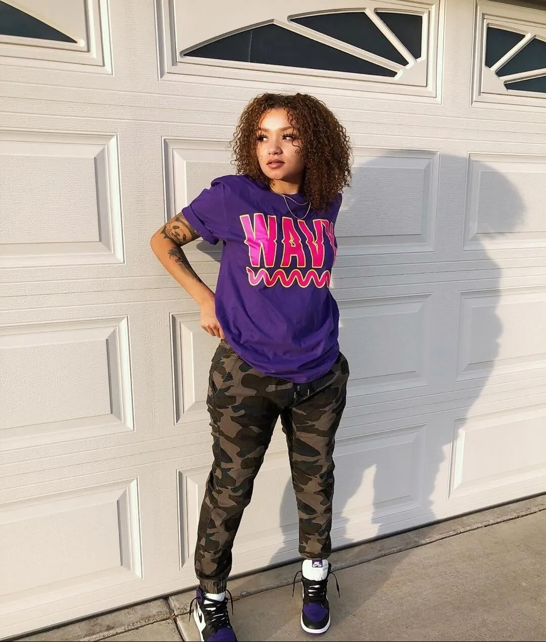Wavy | Purple Tee