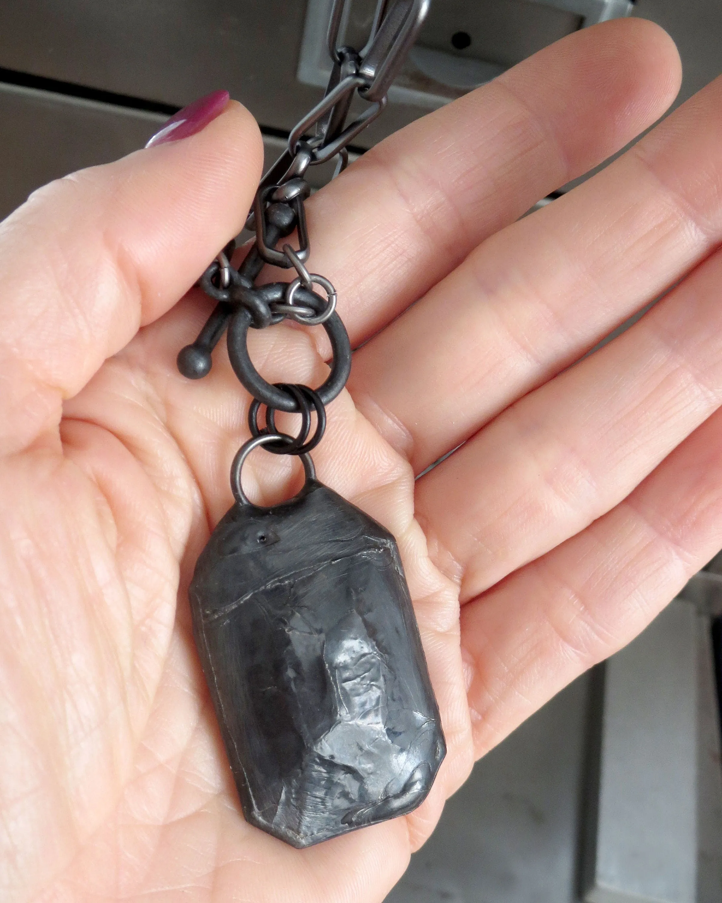 WIZARD - Shimmer Crystal Pendant Necklace